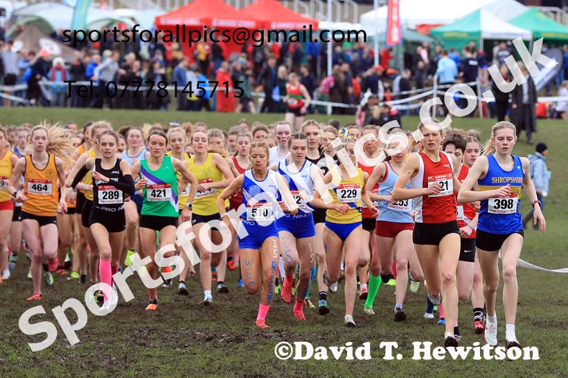 Senior Girls 2024 English Schools Cross Country Champs., Pontefract, March 16th.  Photo: David T. Hewitson/Sports for All Pics